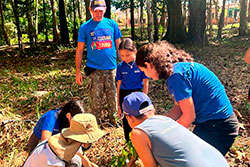 Centro Educacional Sesc de Castanhal Visitando o Parque Natural